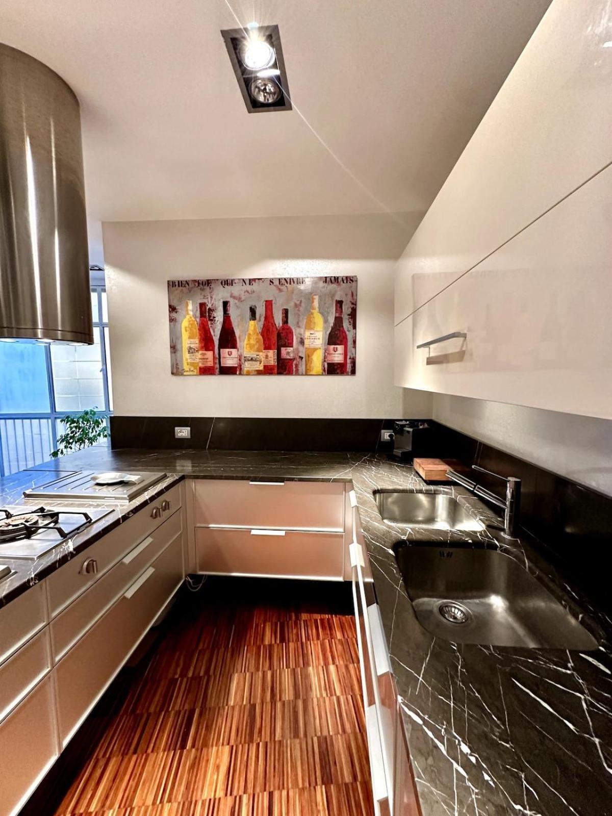 Apartment Refined 19 *
